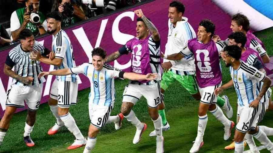 ARGENTINA SE PREPARA PARA ENFRENTAR A INGLATERRA EN SEMIFINALES