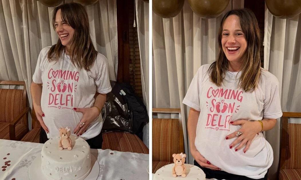Mica Lapegüe no pudo contener la emoción: sus amigas le organizaron un baby show