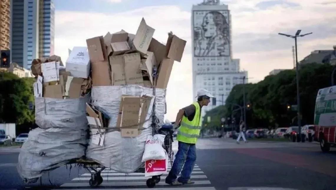 LA POBREZA EN ARGENTINA ALCANZA EL 30% EN 2025