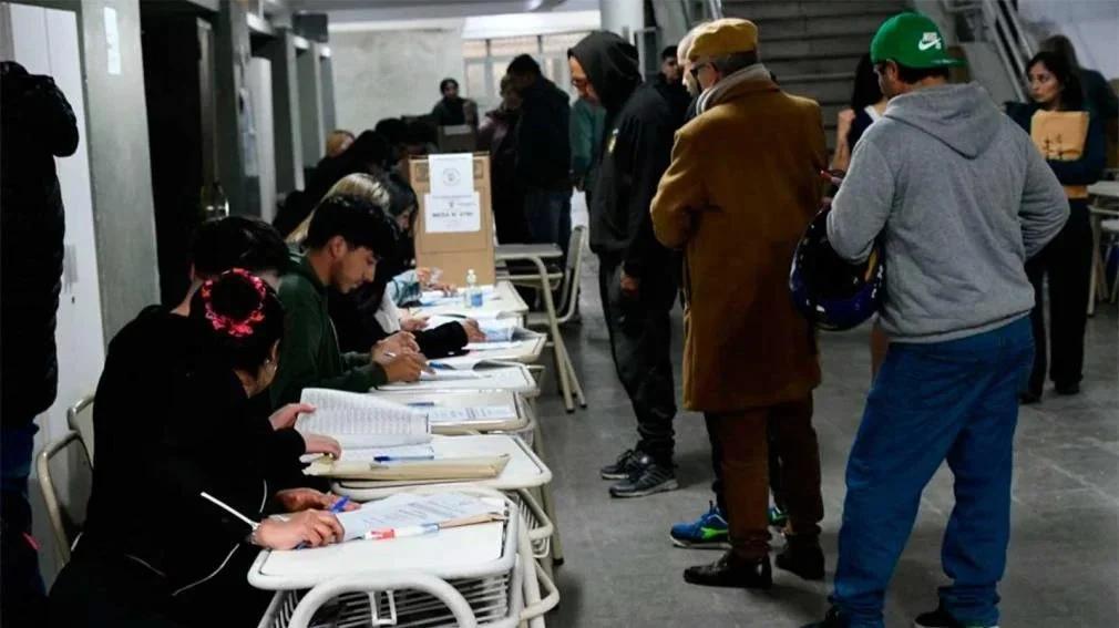 ELECCIONES EN SANTIAGO DEL ESTERO: PARTICIPACIÓN SUPERÓ EL 70%