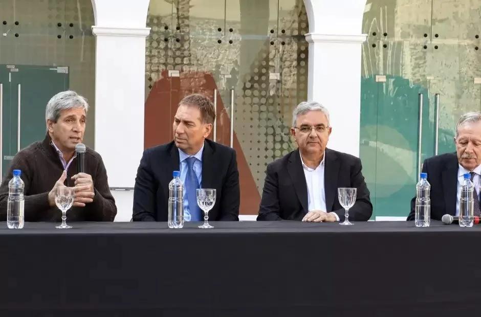 Avanza la obra del Acueducto Albigasta en Catamarca