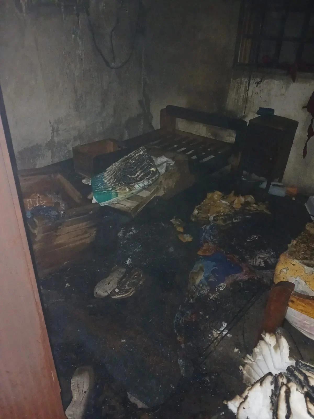 Rescataron a dos hombres de un incendio en Ulapes