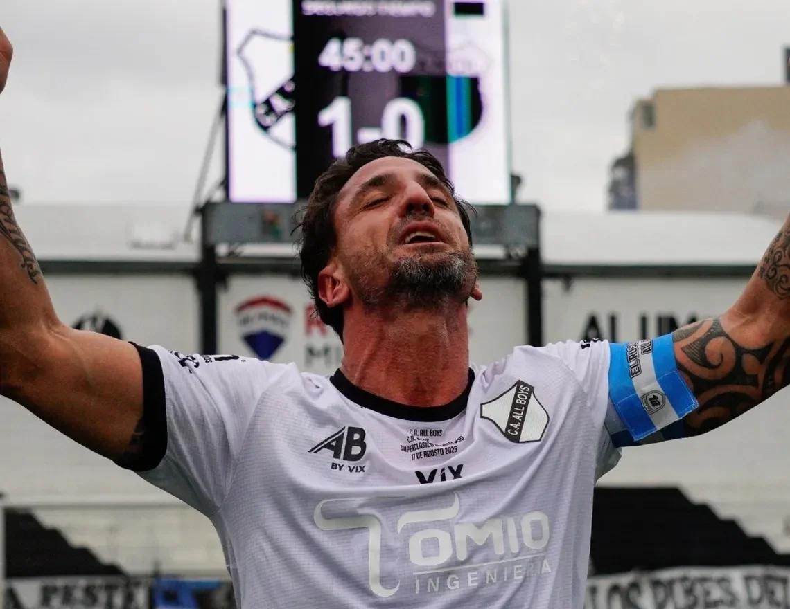 All Boys se quedó con el clásico ante Nueva Chicago