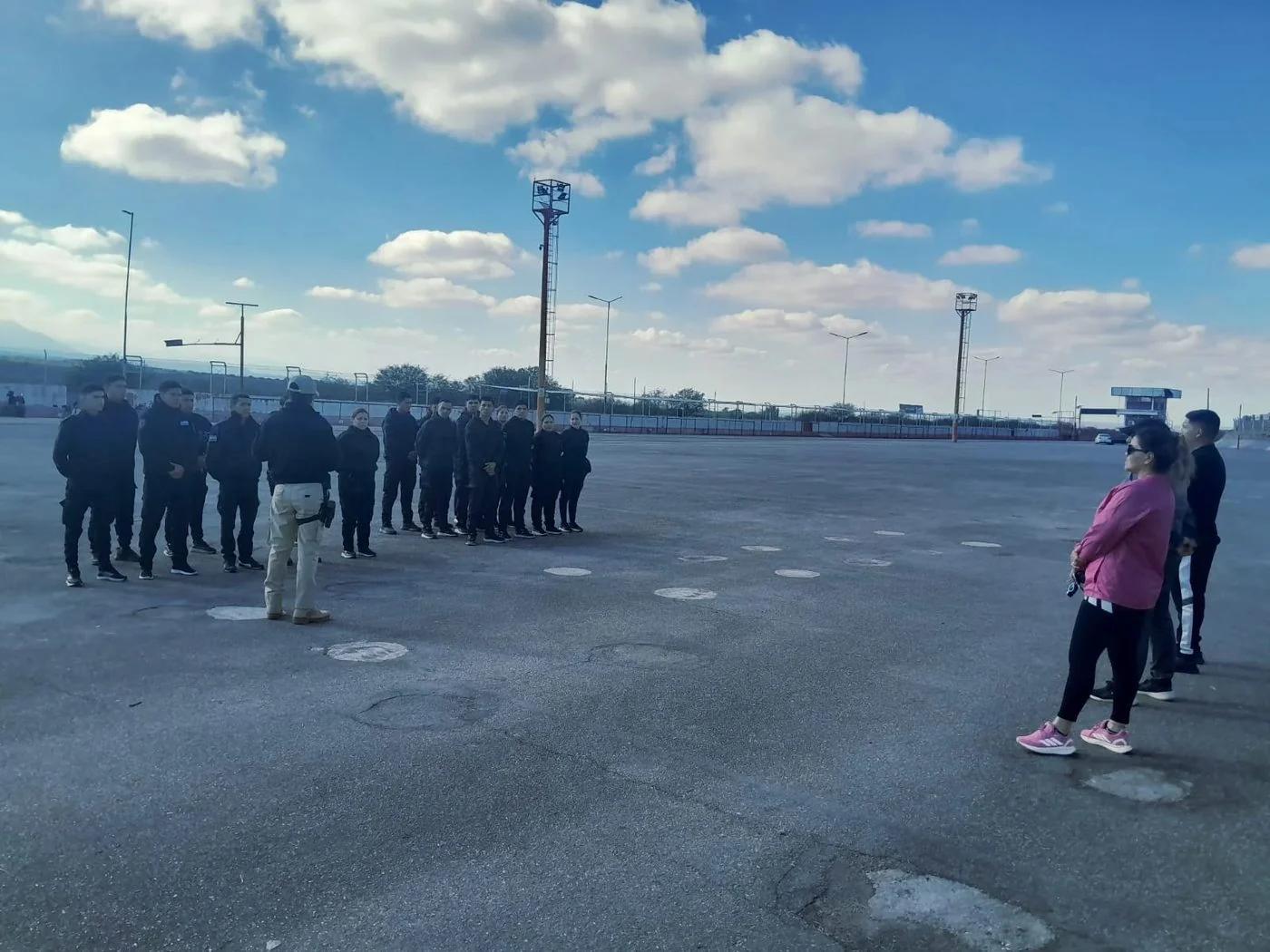 CAPACITACIÓN DE LA DIVISIÓN CICLÍSTICA EN EL AUTÓDROMO