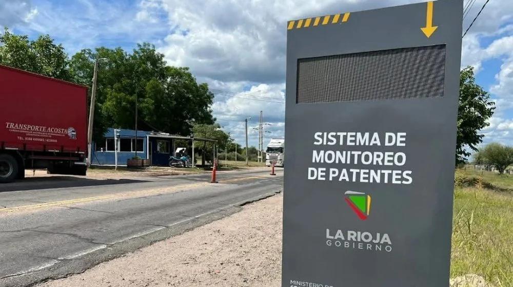 El Anillo de Seguridad Digital detectó una camioneta con pedido de captura