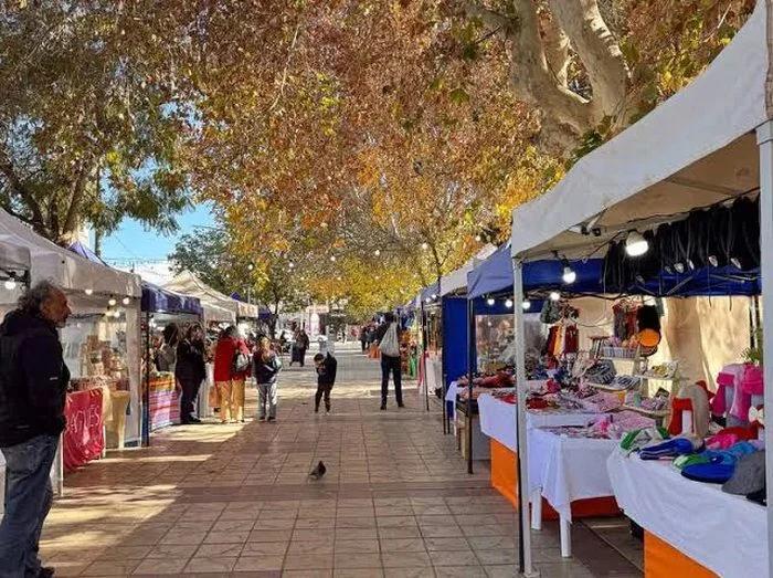 ADULTOS MAYORES MUESTRAN SU TALENTO EN PLAZA 9 DE JULIO