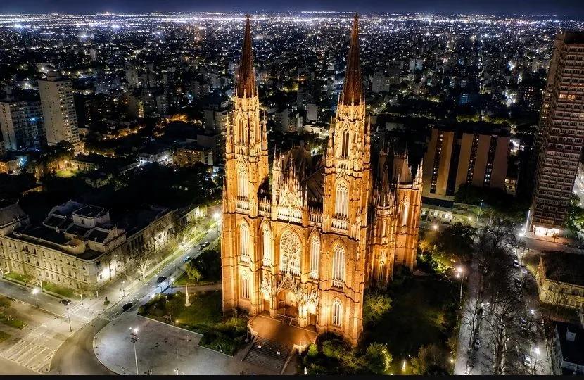 La Catedral de La Plata es la más linda del mundo