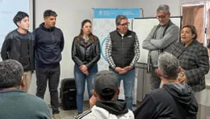 Presentaron talleres de orientación laboral en Villa Unión, Pagancillo y Guandac