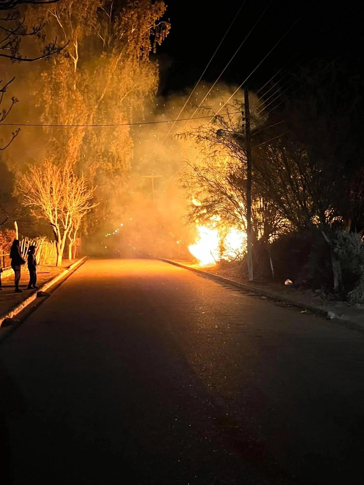 INCENDIO DE PASTIZALES EN VILLA UNIÓN