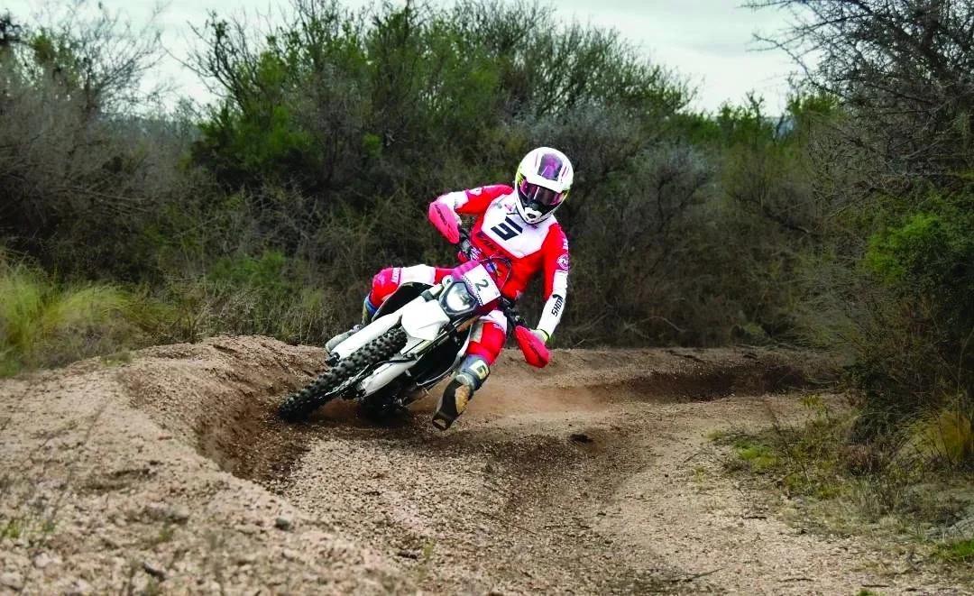 Enduro: Juan Cruz Saavedra se llevó la victoria en Famatina