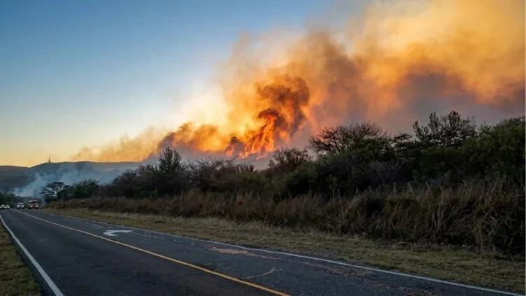 Corte Total de Ruta Provincial N° 4 por Incendio en Catamarca