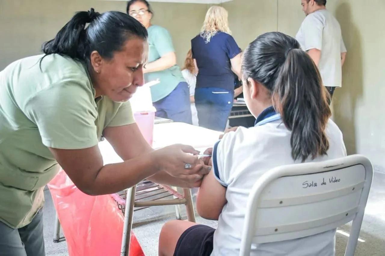 Vacunación infantil: tres departamentos riojanos ya superan la meta del 90%