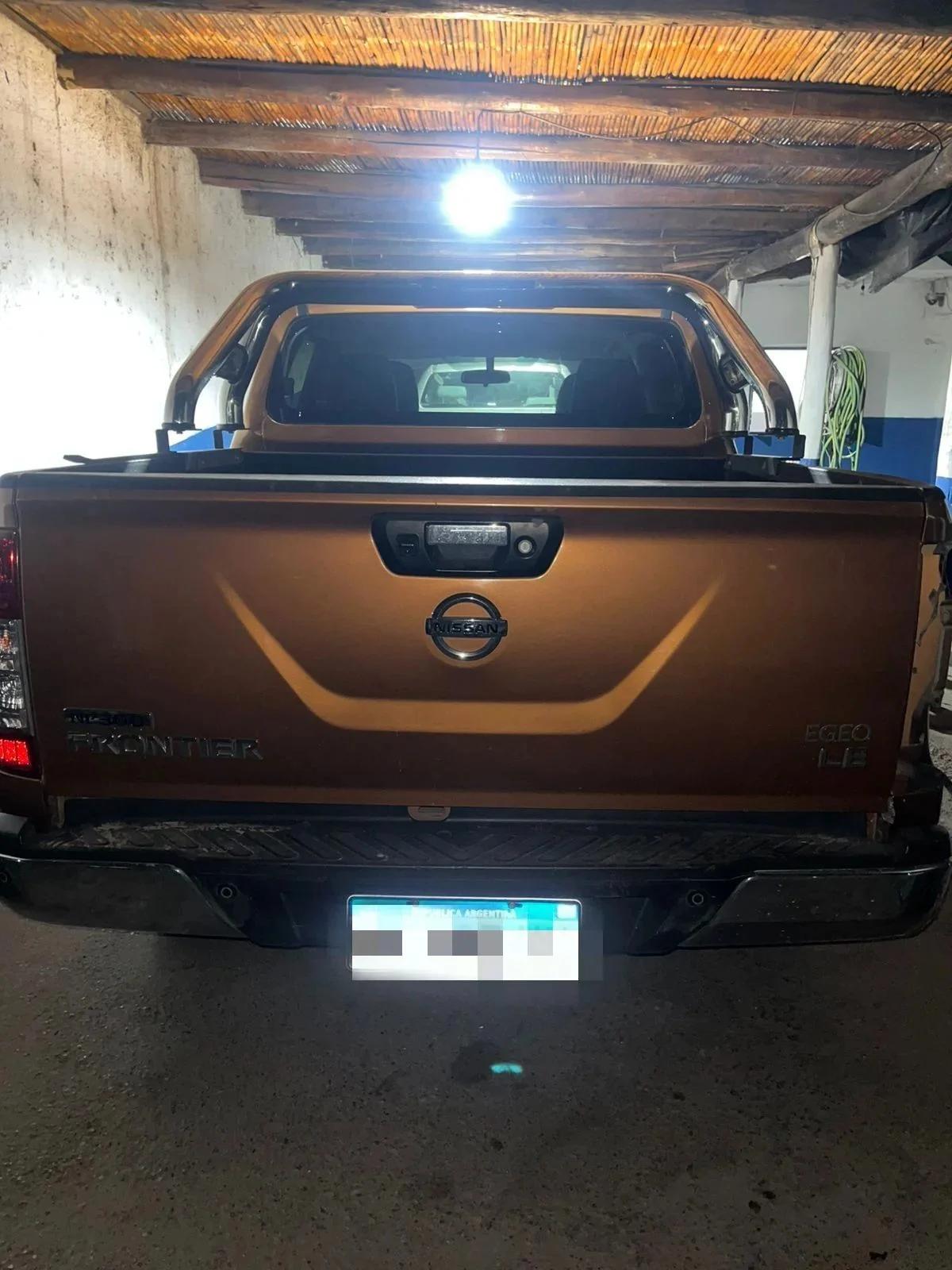 Investigan el hallazgo de una camioneta involucrada en un choque