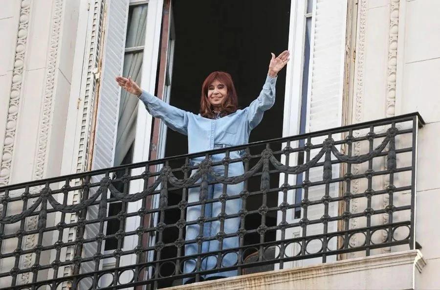 Cristina Kirchner seguirá con prisión domiciliaria