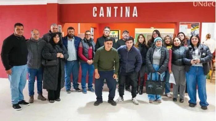 La UNdeC lanzó el programa de becas de comedor para estudiantes