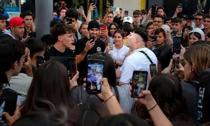 Farmear aura: la nueva competencia por el carisma en redes