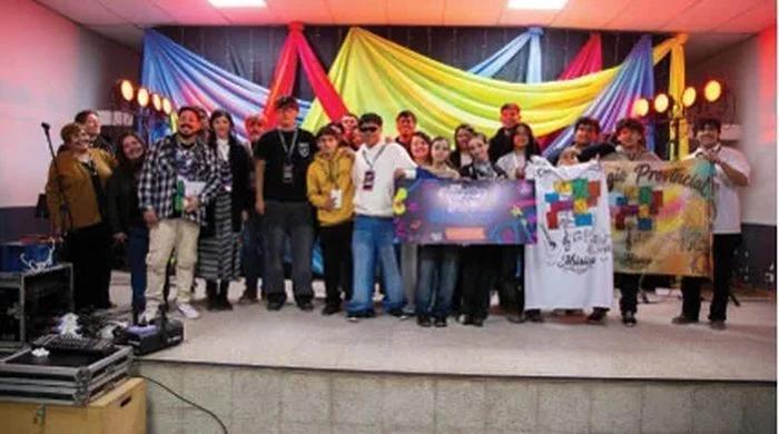 Jóvenes brillaron en el Pre Septiembre Joven Chepes