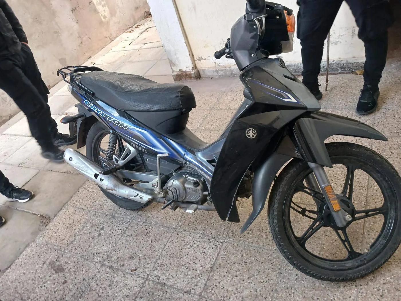 Recuperaron una motocicleta tras un allanamiento en el centro