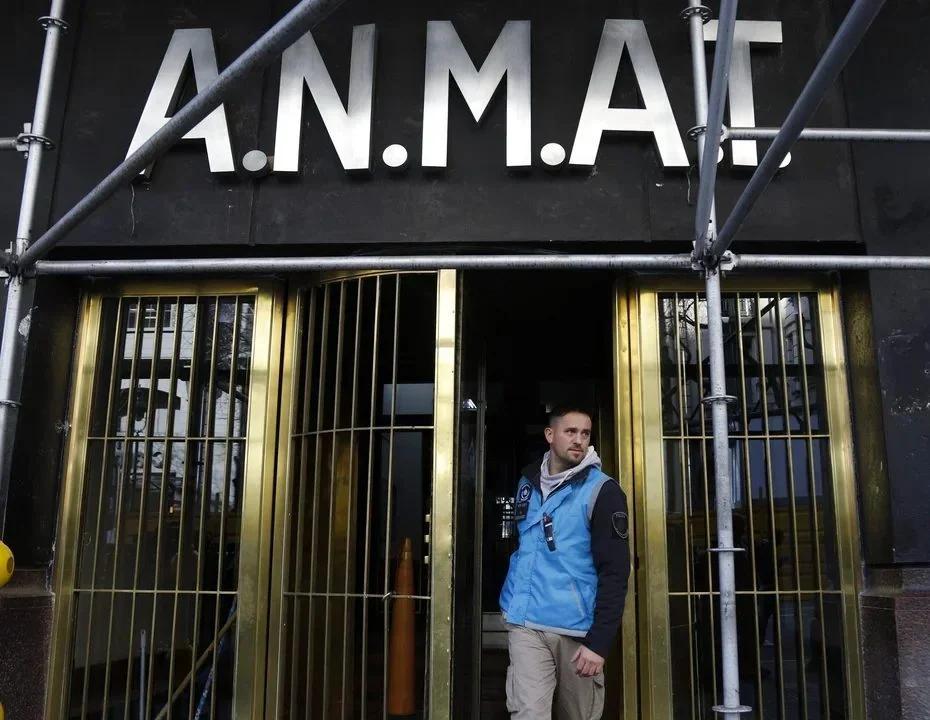 ANMAT prohibió la venta de desinfectantes Clean On en todo el país