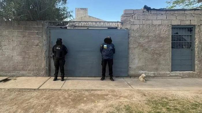 Detuvieron a madre e hijo por venta de estupefacientes en el barrio Urbano III