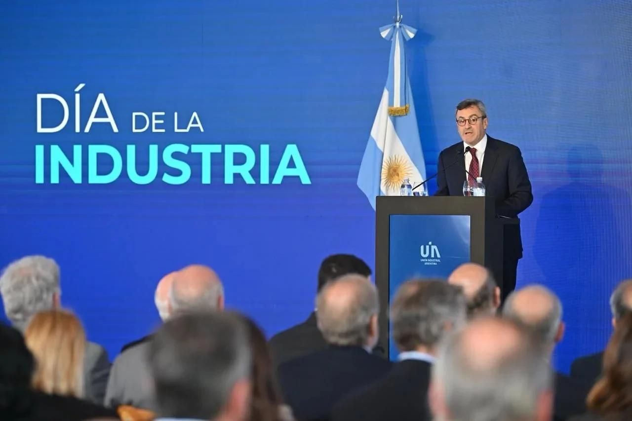 La industria reclama un puente económico para frenar la caída del empleo