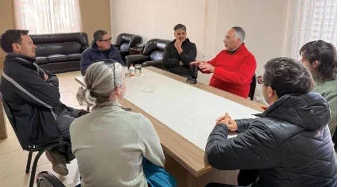 Investigadores estudian las rocas más antiguas de La Rioja