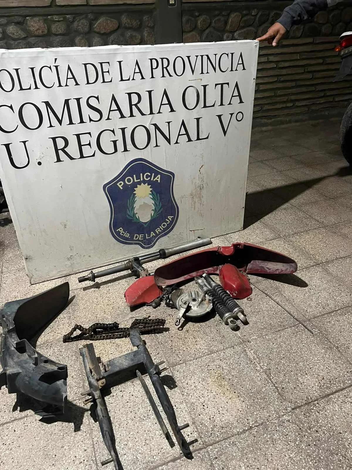 Olta: vecino entregó moto partes compradas de buena fe