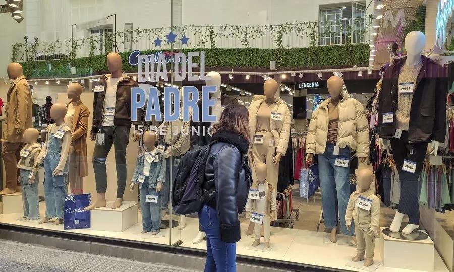El consumo de los hogares volvió a caer en septiembre