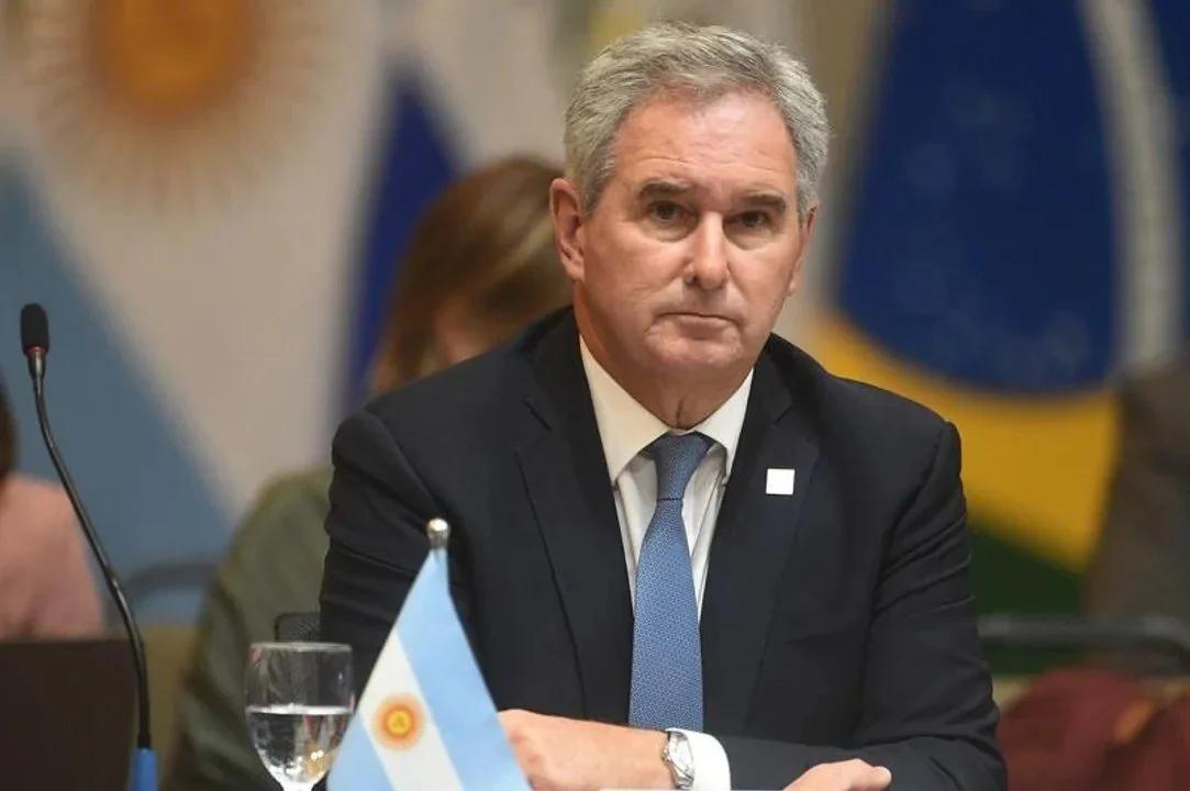 El Gobierno negó roces diplomáticos con Brasil por el caso Flávio Bolsonaro