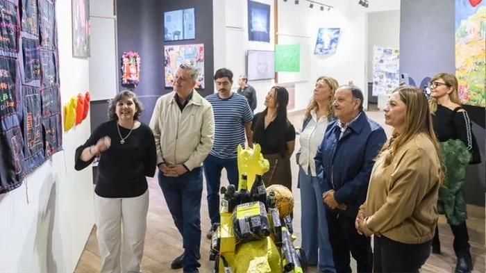 El Salón Nacional de Artes Visuales desembarca en el Paseo Cultural