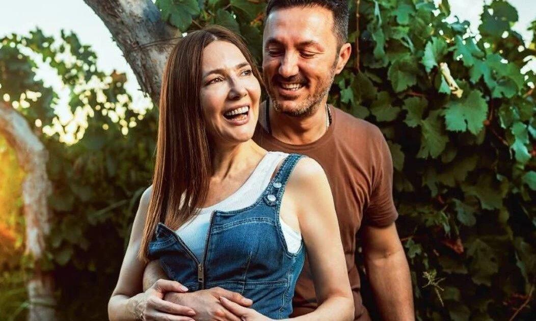Cinco años de amor entre Cristina Pérez y Luis Petri