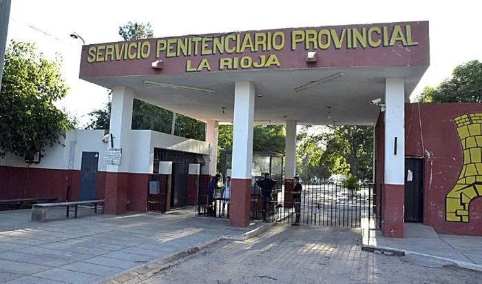Detuvieron a un agente penitenciario por presunta venta de droga y celulares