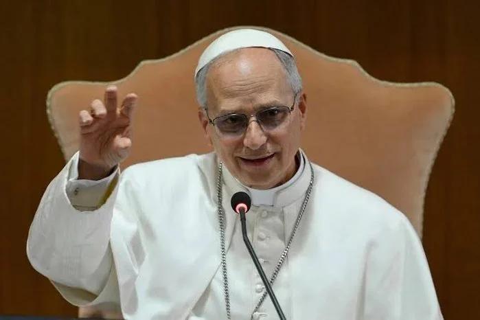 Operación exitosa del Papa León XIV