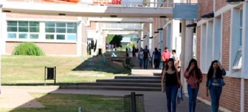 Jornadas de teatro y formación en la UNLaR