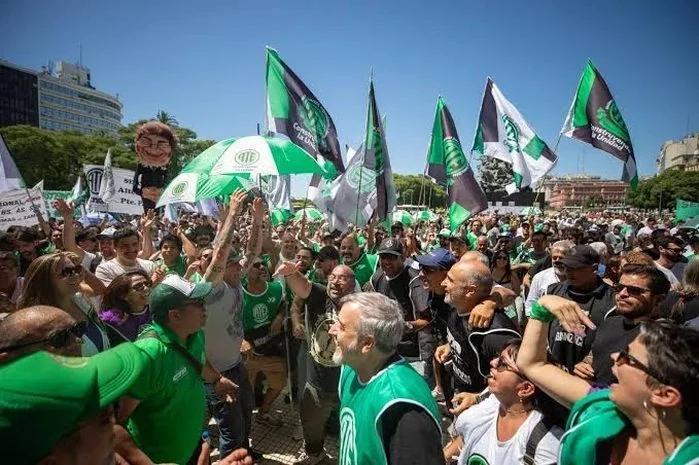 ATE convoca a un paro nacional para este jueves