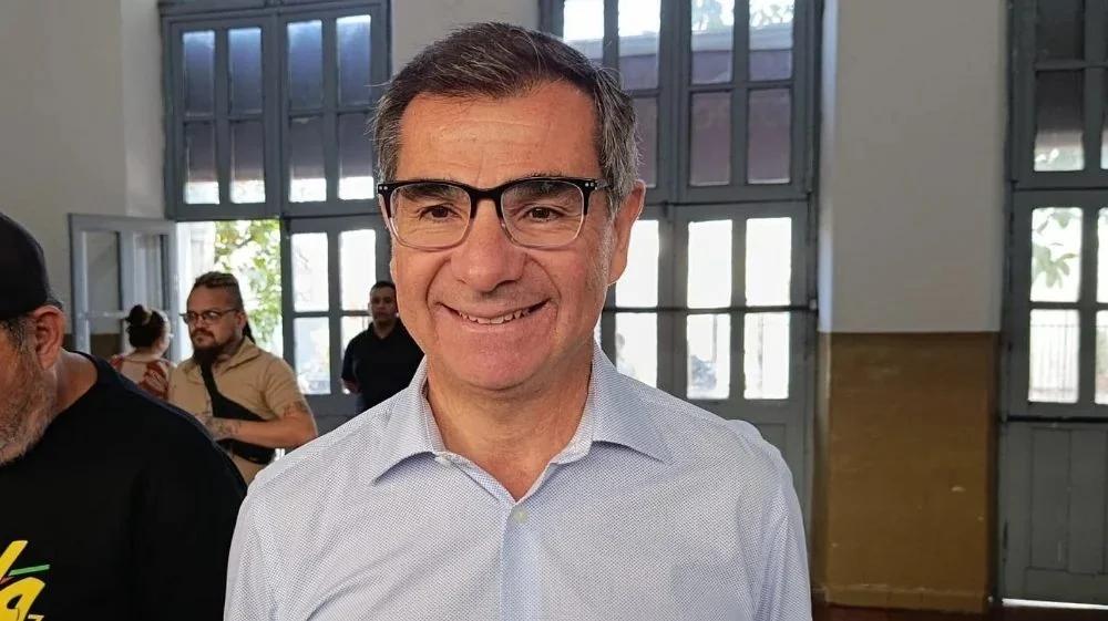 La UCR riojana rechazó la alianza con el kirchnerismo que propuso Lousteau