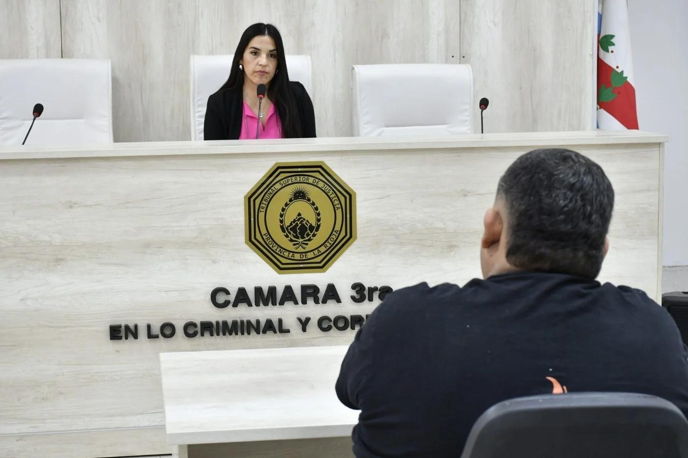 Juicio por incumplimiento de cuota alimentaria en La Rioja