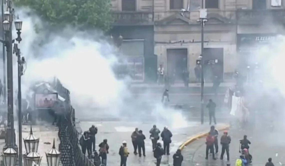 Incidentes y tensiones tras la Marcha Federal Universitaria frente al Congreso