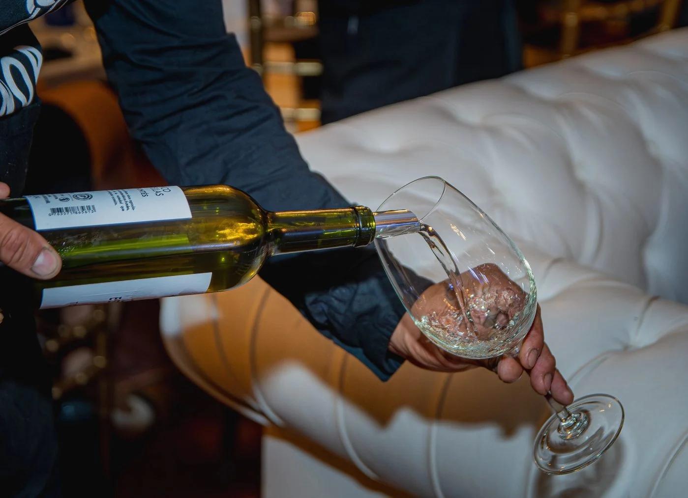 Bodegas riojanas arrasaron en EVINOR 2026 con 23 premios