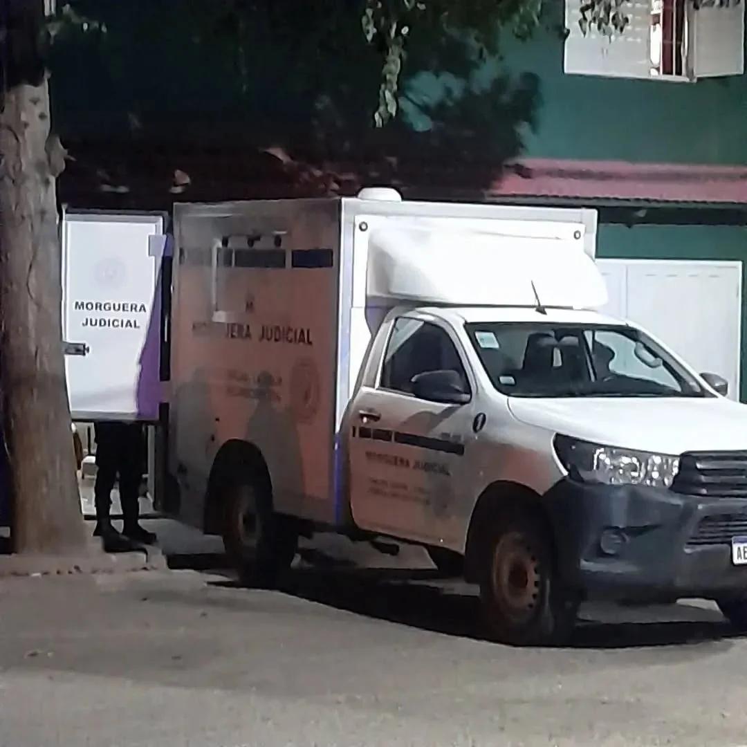 Investigan el fallecimiento de una mujer tras manipular productos de limpieza