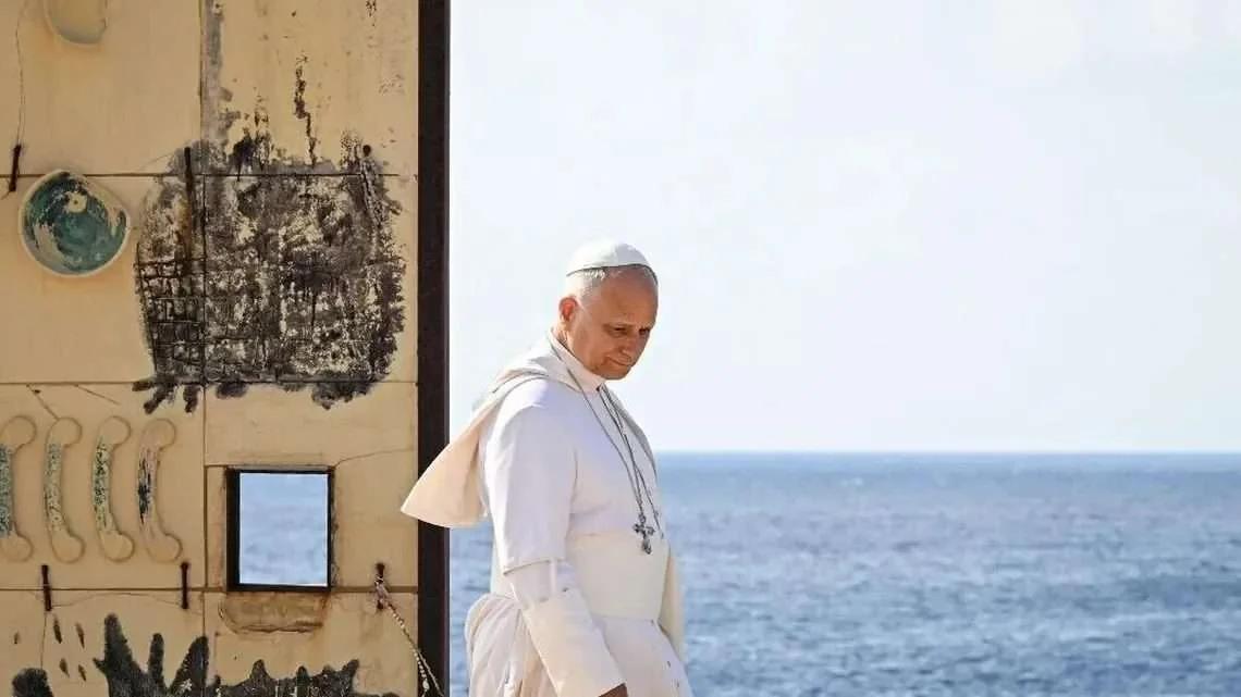 LEÓN XIV RINDE HOMENAJE A LOS MIGRANTES EN LAMPEDUSA