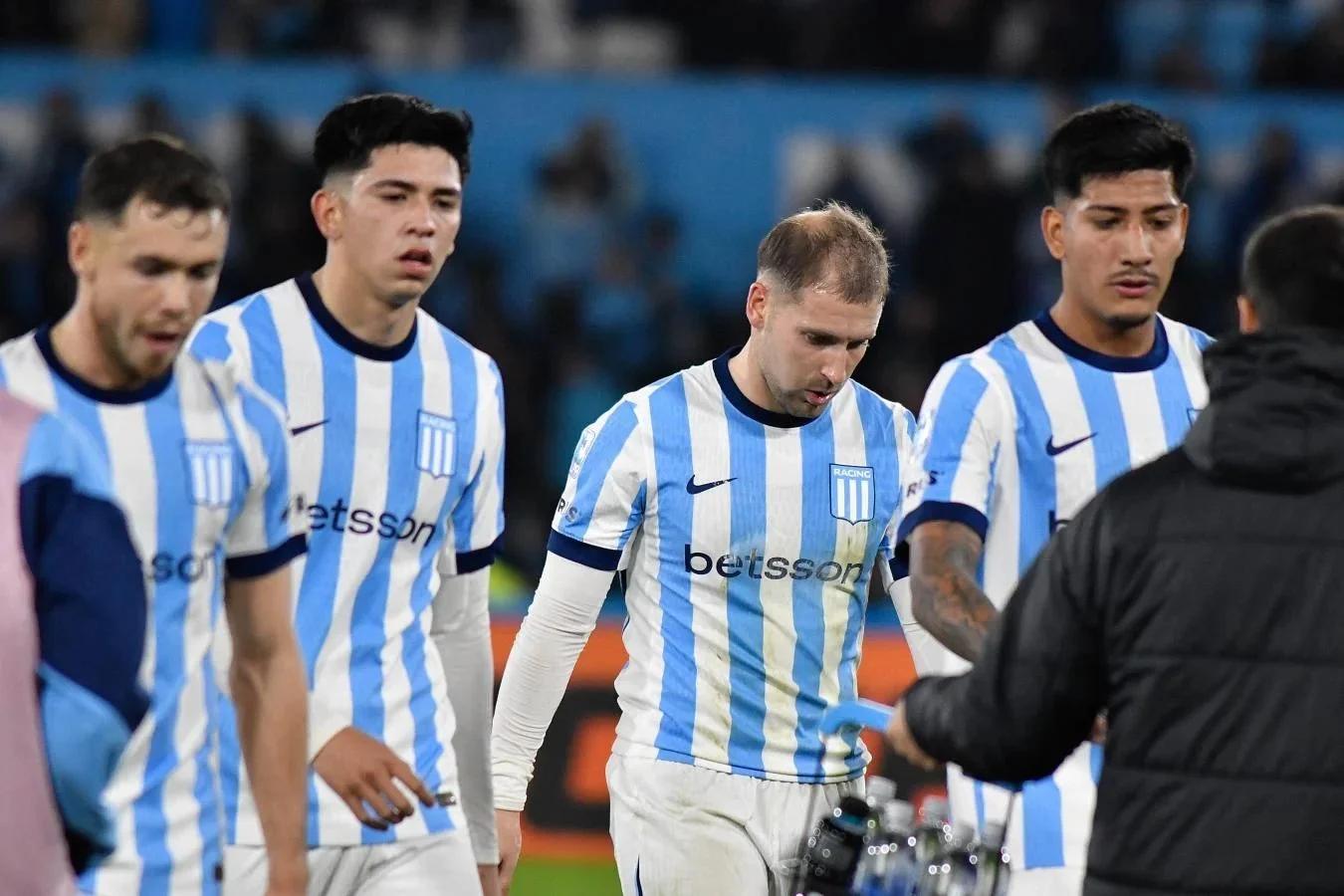 Racing sigue sin levantar cabeza: cayó 1-0 ante Banfield
