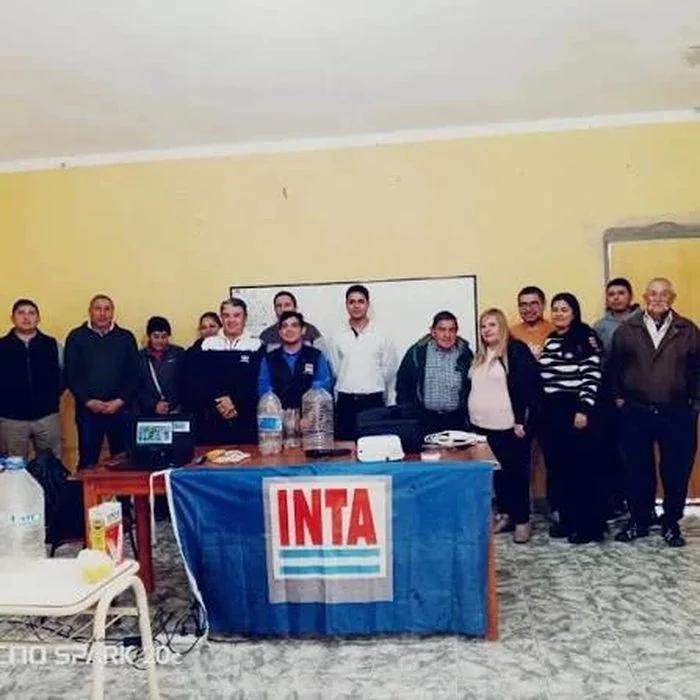 Capacitación a productores en identificación y control de plagas