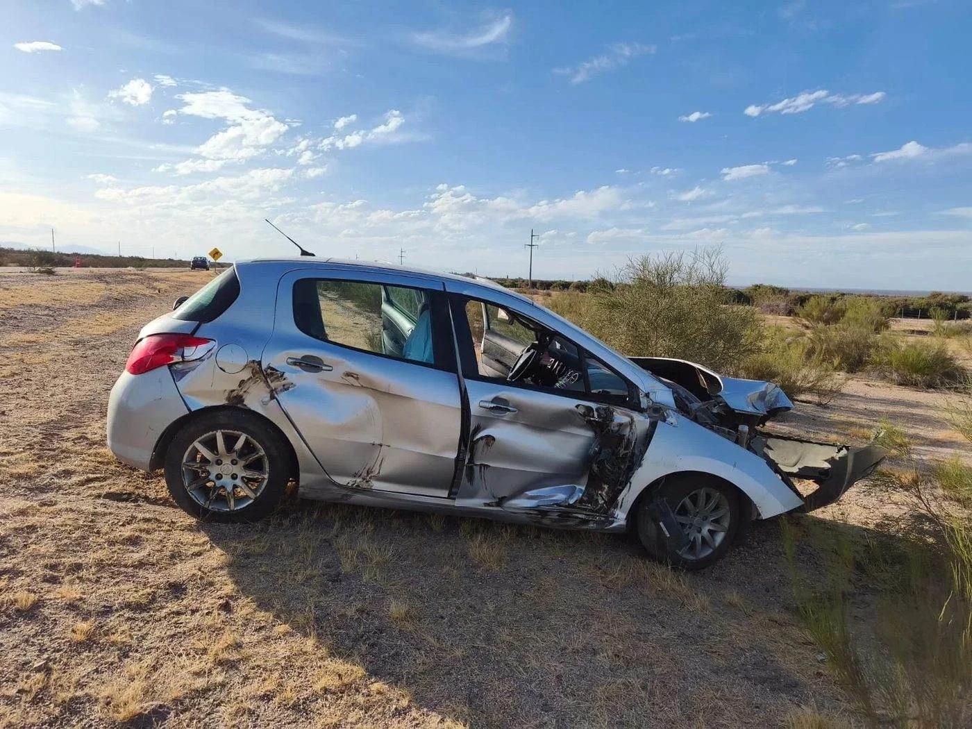 Choque entre un camión y un auto en Ruta 60 sin heridos