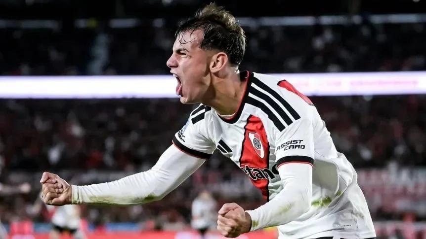 Una fortuna para River: vendió a Freitas al Flamengo