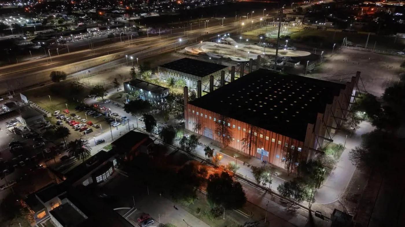 El Poli Menem cuenta con un nuevo sistema de iluminación LED e infraestructura e