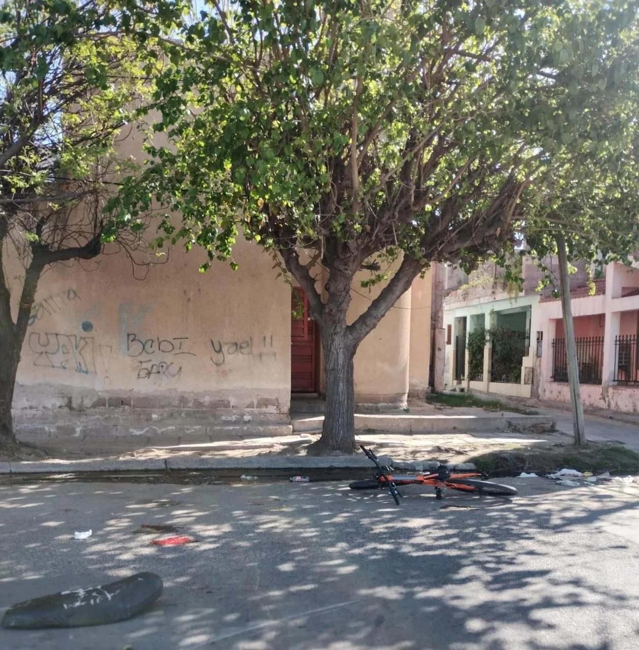 Ciclista grave tras ser embestido por un motociclista que se fugó