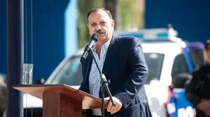 LA LIBERTAD AVANZA RECHAZA A QUINTELA