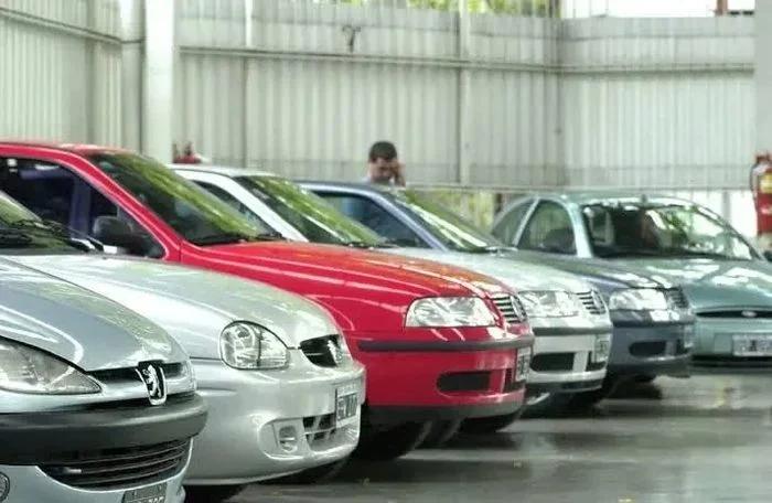 Banco Nación lanza créditos UVA para comprar autos de hasta 100 millones