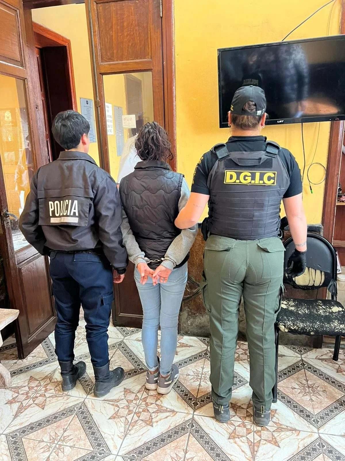 Trasladaron a Córdoba a una mujer que estaba detenida en Olta por orden judicial